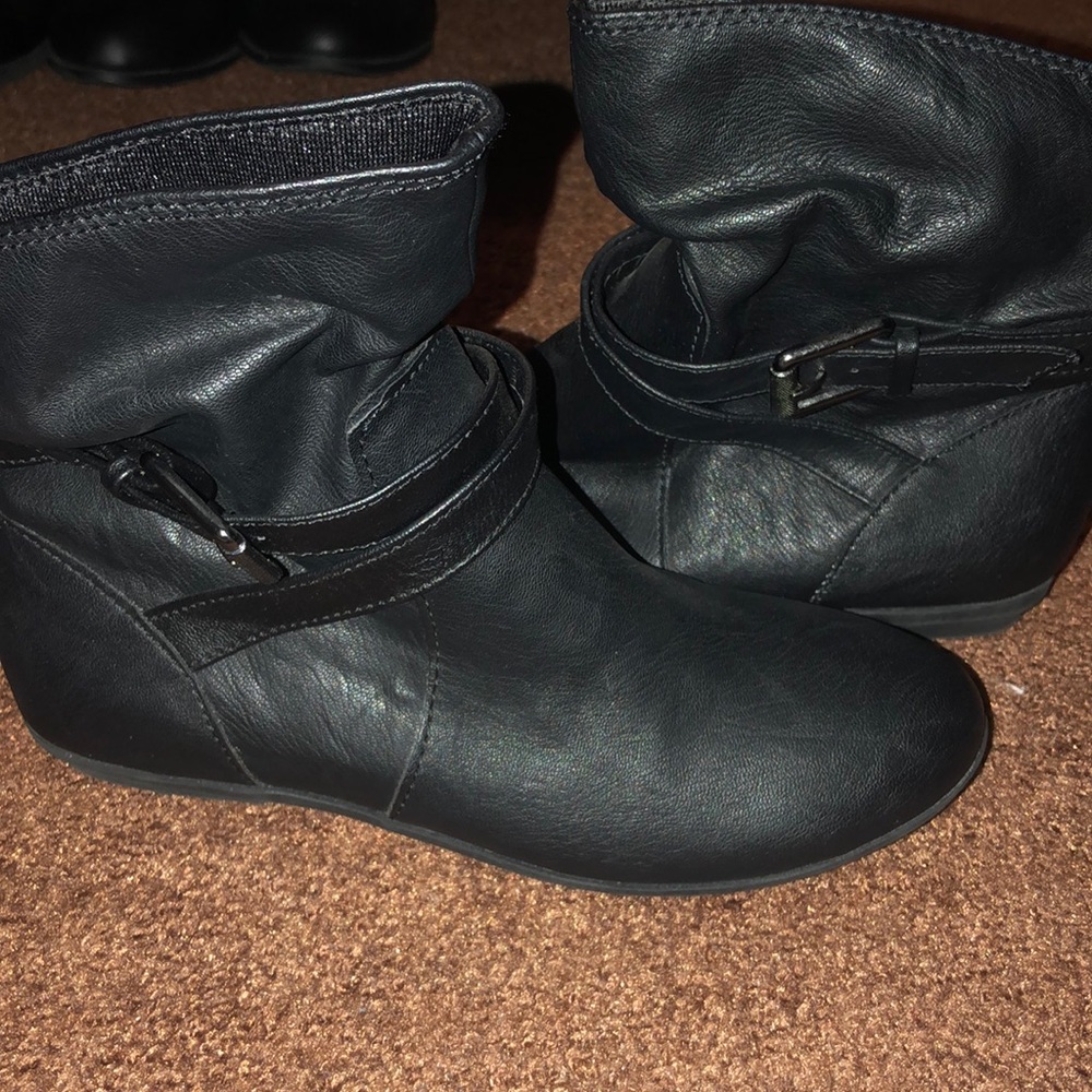Black boots
